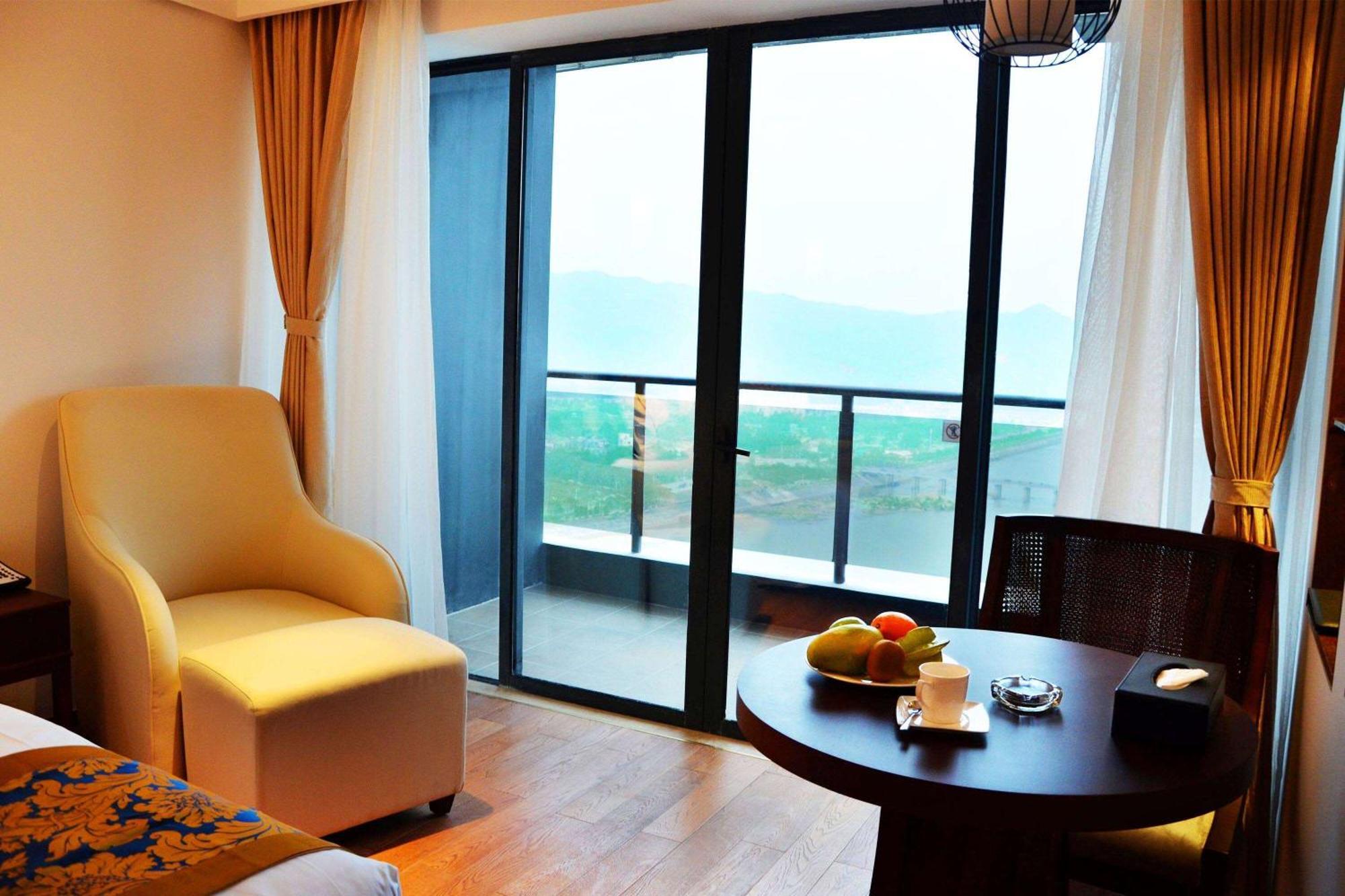 Wyndham Garden Hotel Lingshui  Luaran gambar